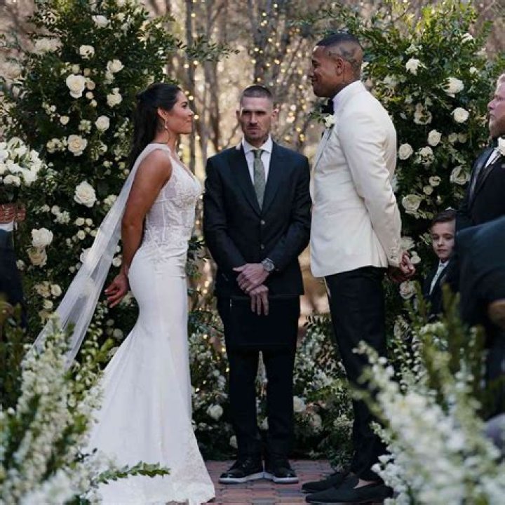 A Glimpse Into Kelsey Plum's Family: Photos Of Her Parents