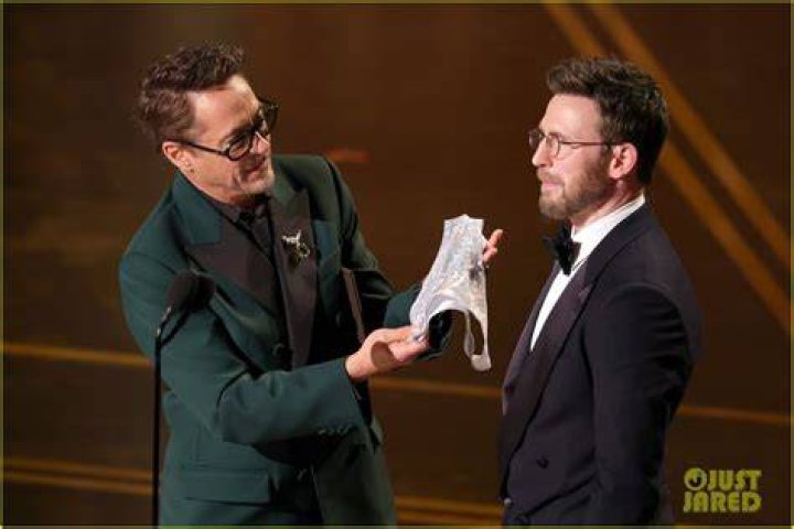 Chris Evans At The Oscars: A Journey Through Stardom