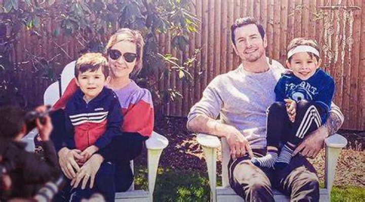 Exploring Dana Delany's Partner: The Woman Behind The Star