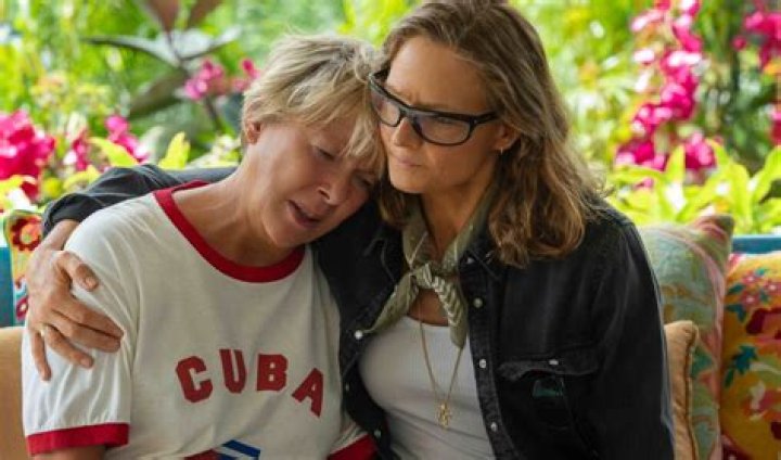 Exploring Diana Nyad's Sexual Orientation: Is Diana Nyad Lesbian?