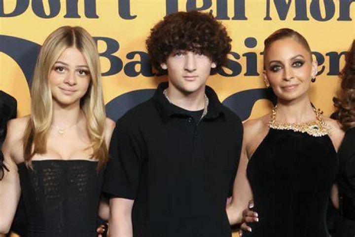 Nicole Richie: The Journey To Her Skinny Figure