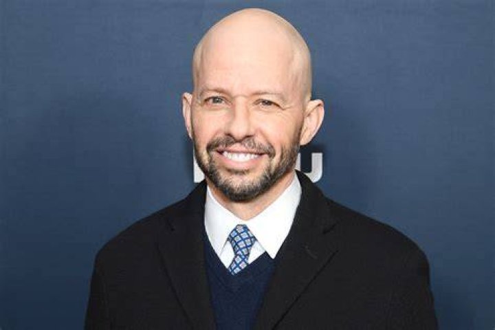 The Exact Height Of Jon Cryer: Surprising Measurement Revealed