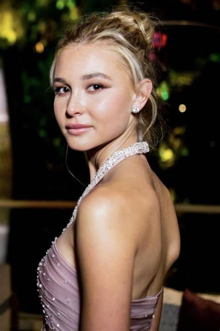Unveiling The Age Of Isabel May: A Glimpse Into The Young Star's Life