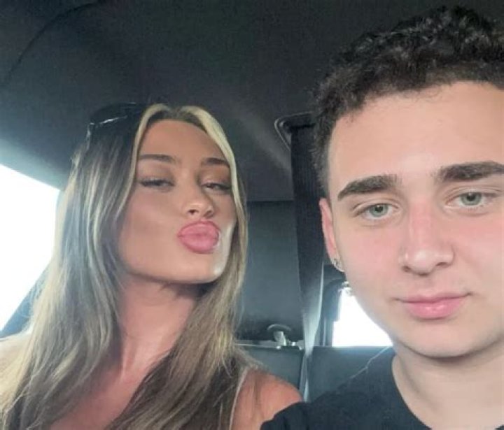 Unveiling The Allure Of Mickinley Richardson On OnlyFans