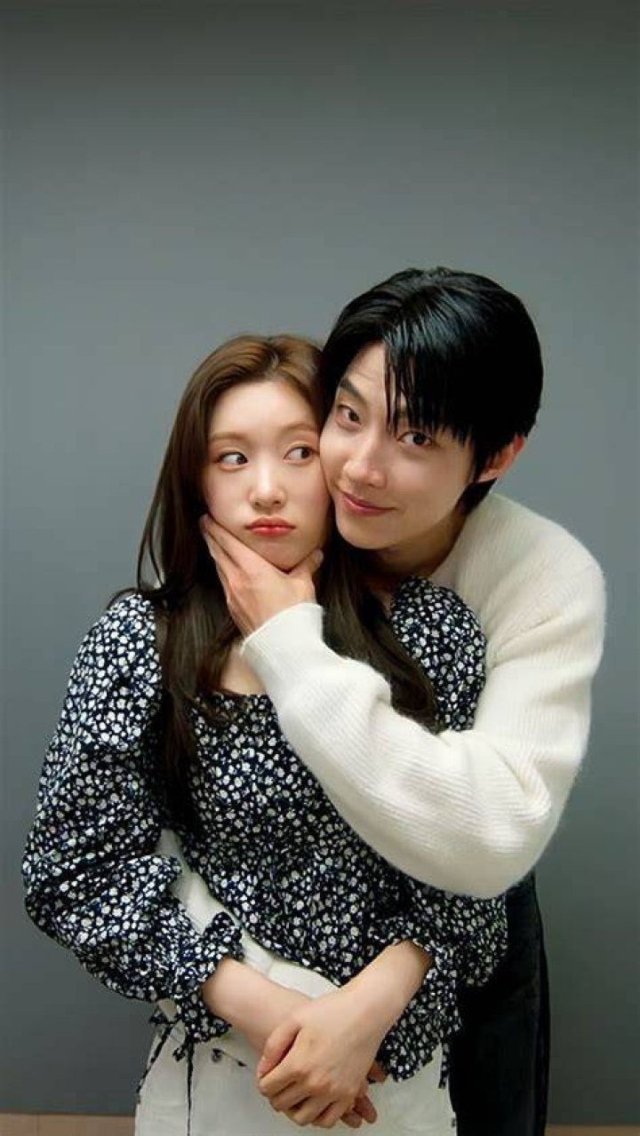Unveiling The Dynamics Of Hwang In Yeop And Moon Ga Young's Relationship