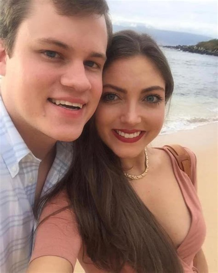 Unveiling The Mystery Of Currently Hannah's Boyfriend