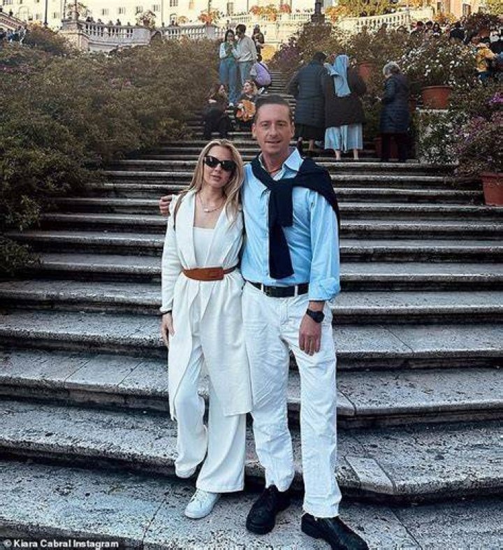 Unveiling The Mystery: Who Is Kara Robinson Married To?