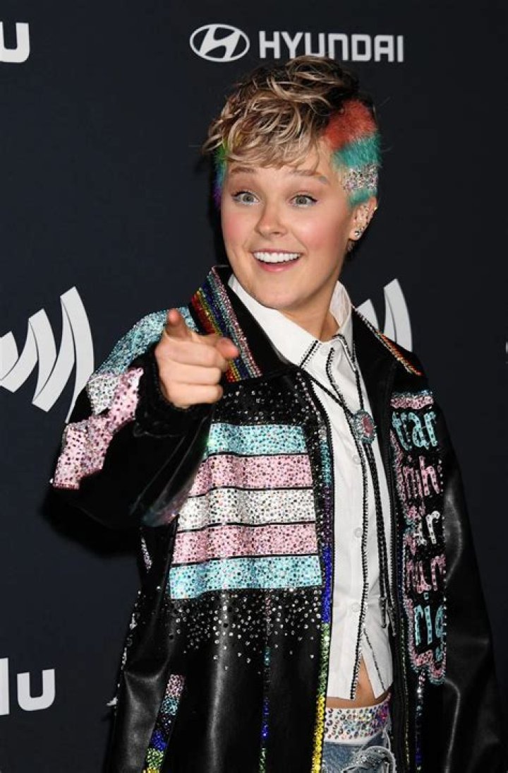 Unveiling The Wealth Of JoJo Siwa: How Rich Is She?